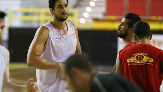 Basket Barcellona vuole blindare il secondo posto. Capitan Sereni (ex del match): "Catanzaro ostica e orgogliosa"
